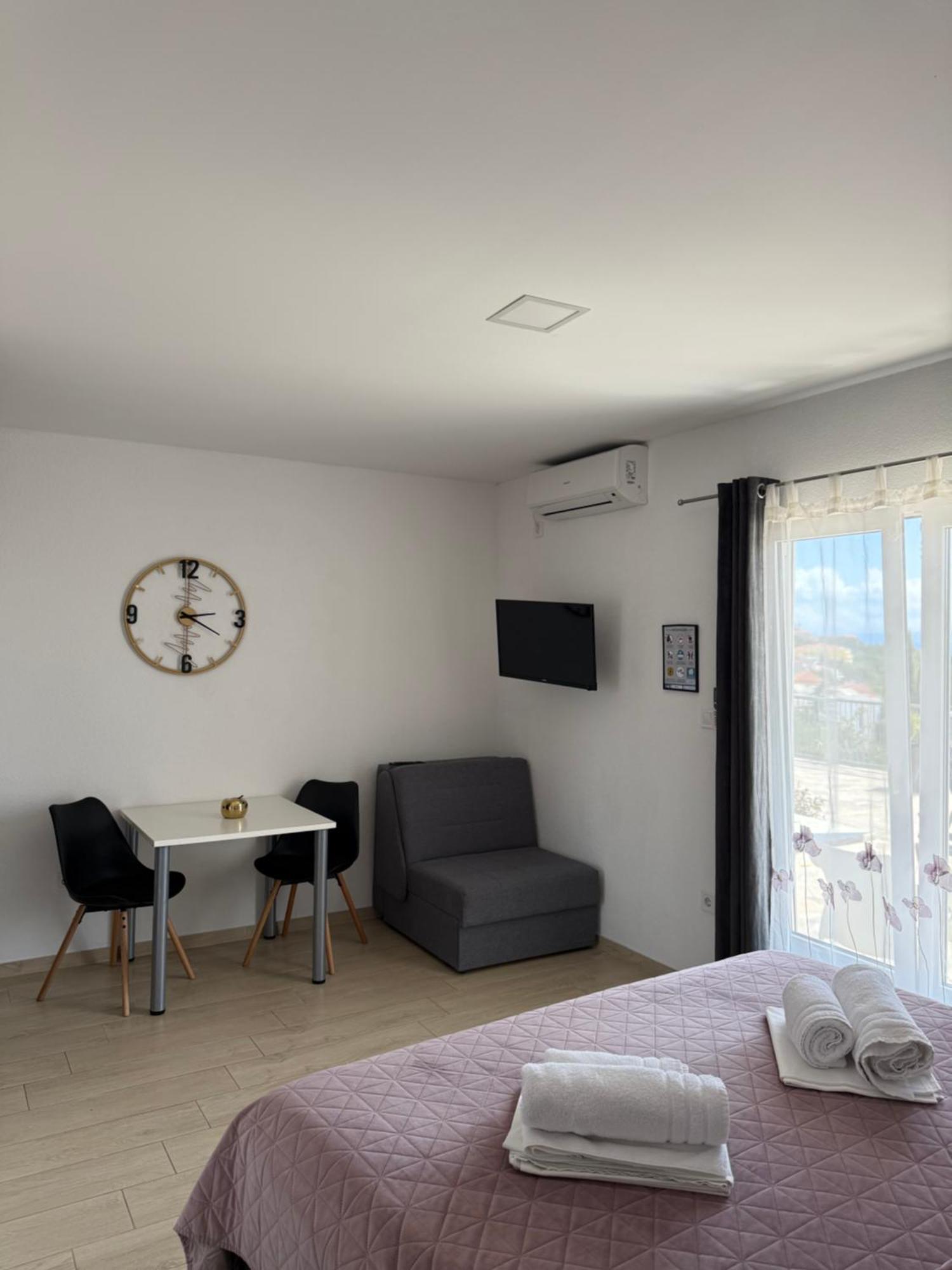 Apartments Matic Baska Voda Exterior photo