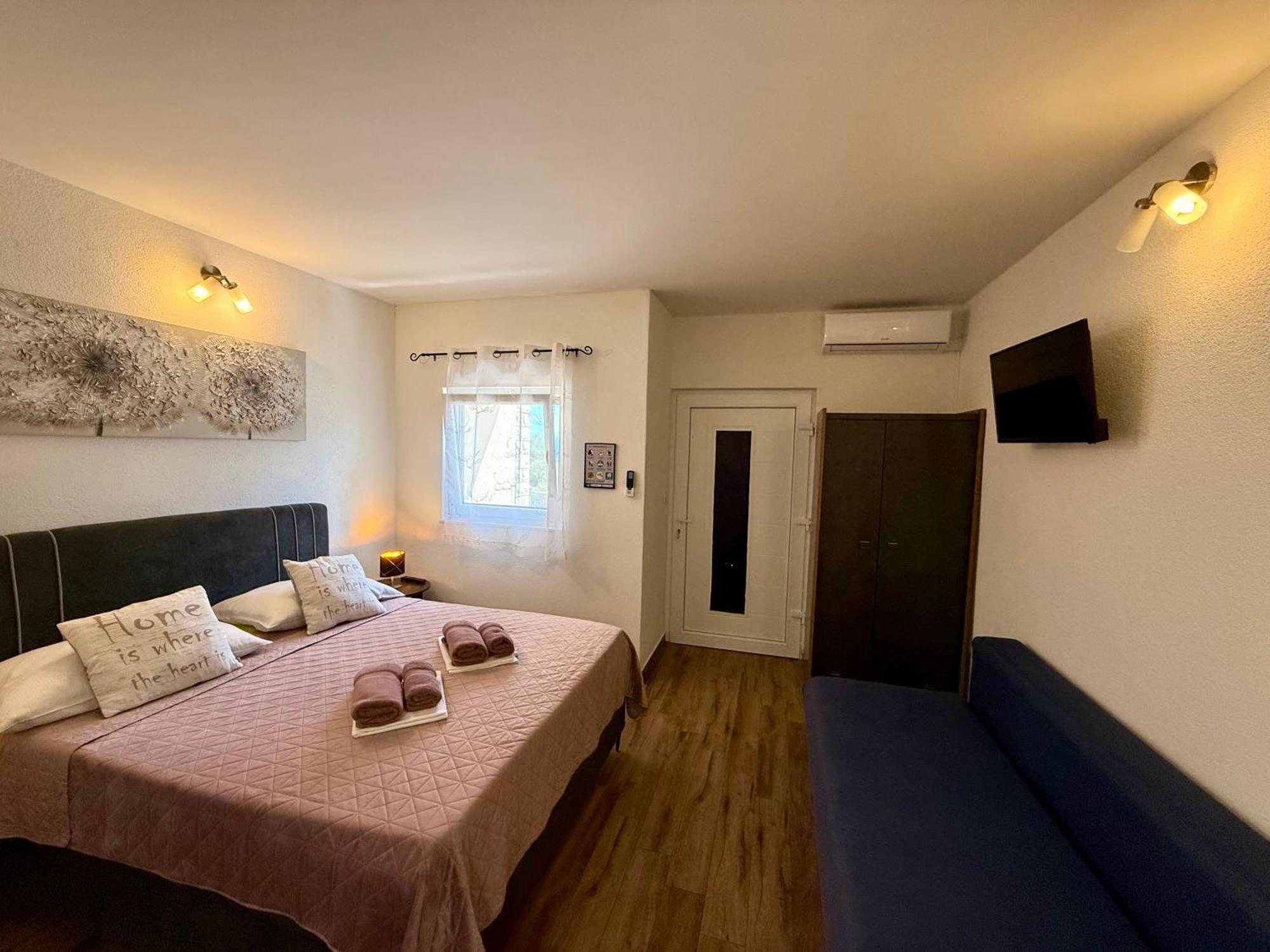 Apartments Matic Baska Voda Room photo