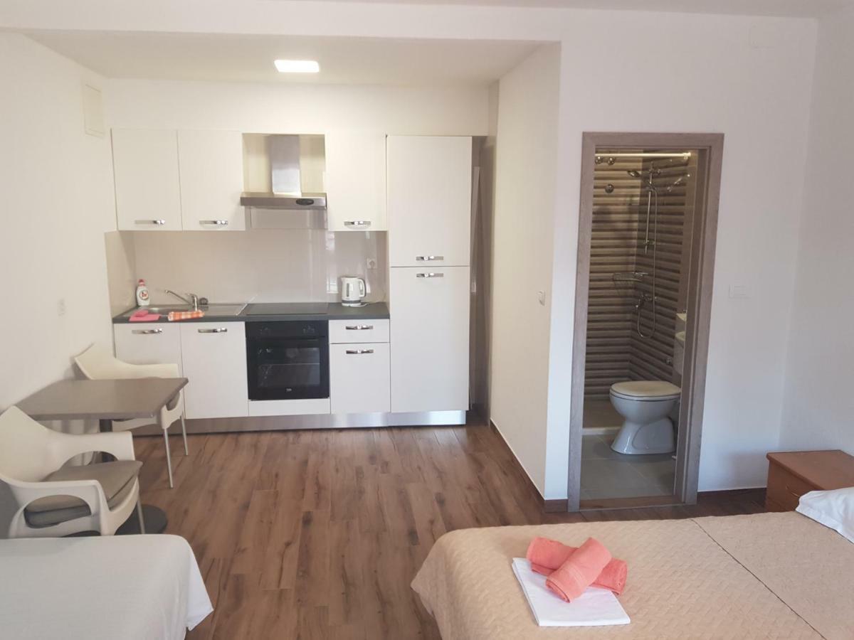 Apartments Matic Baska Voda Exterior photo